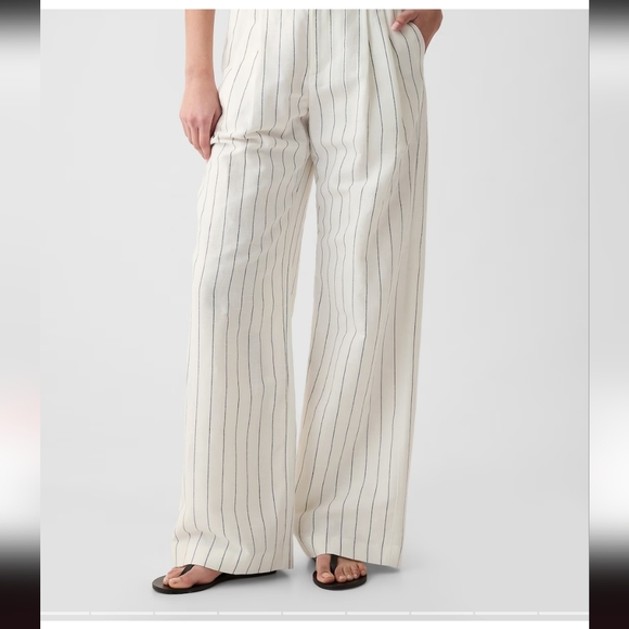 Gap Cotton Pants - Picture 2 of 3